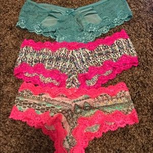 Victoria’s Secret Cheeky Bundle